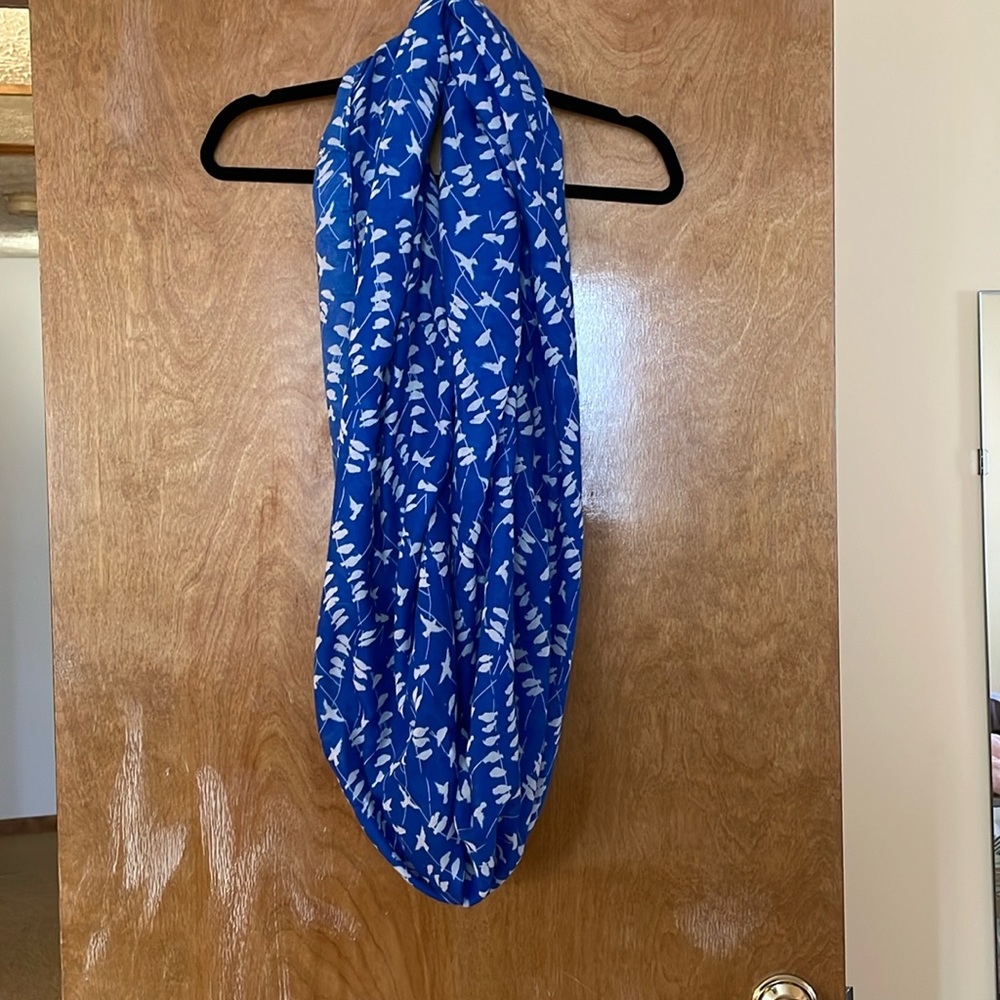 Blue infinity scarf